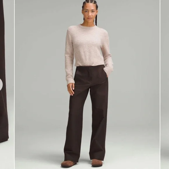 Lululemon Utilitech Relaxed-Fit Mid-Rise Trouser - Picture 2 of 16